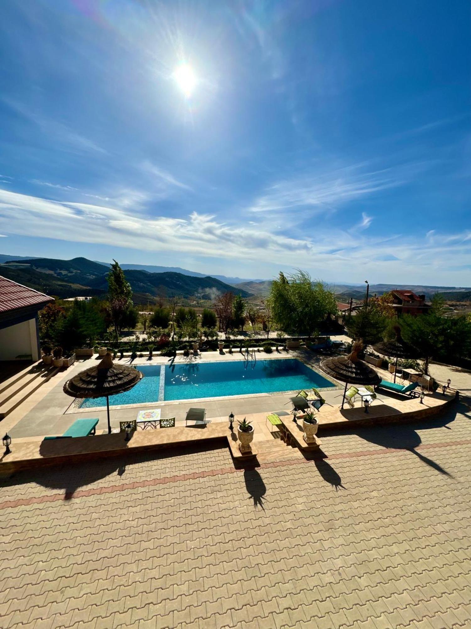 Hotel Maurice Bonjean à Ifrane  Extérieur photo